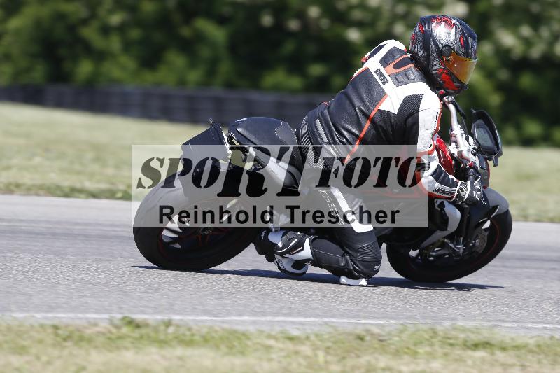 Archiv-2025/16 16.05.2025 PROMAX ADR/Gruppe gruen/unklar